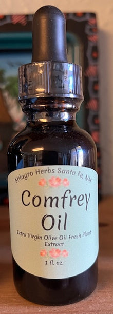 Comfrey Leaf Infused Oil 1oz - Milagro Herbs - Handmade Organic Herbal Remedies & Medicinal Plants